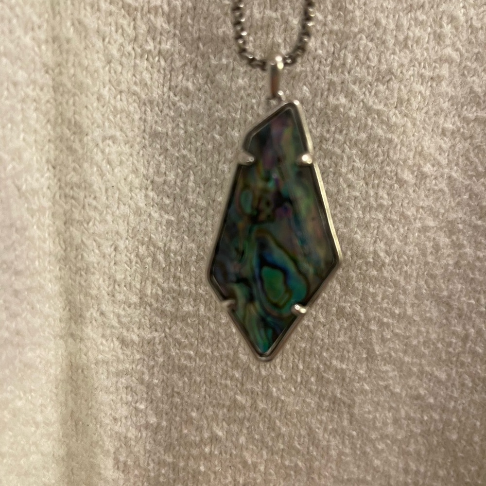 Elegant Silver Abalone Pendant Necklace